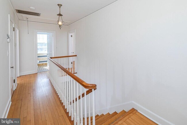 Building Photo - 150 Prospect Ave