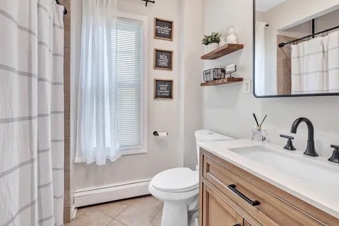 Building Photo - 25 Locke St