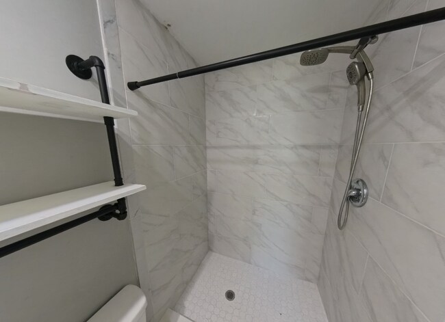Building Photo - "Charming 3-Bedroom Retreat on Daisy Lane – Your Cozy Jacksonville Sanctuary!"