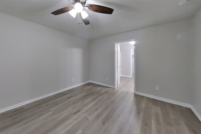 Building Photo - 308 Crooked Pine Court