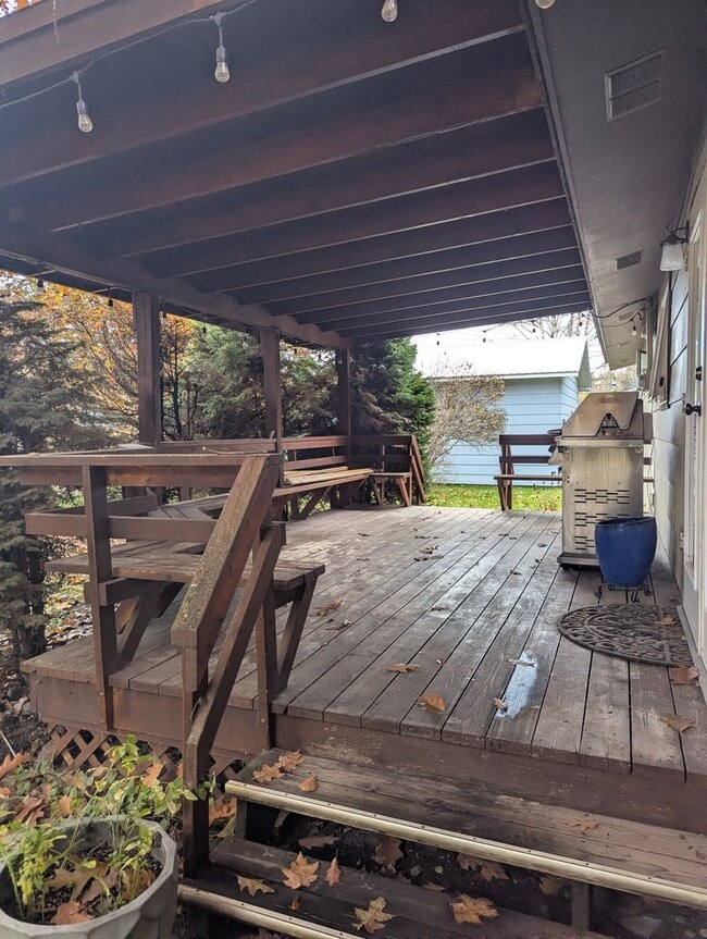 Building Photo - 1460 Marjorie St