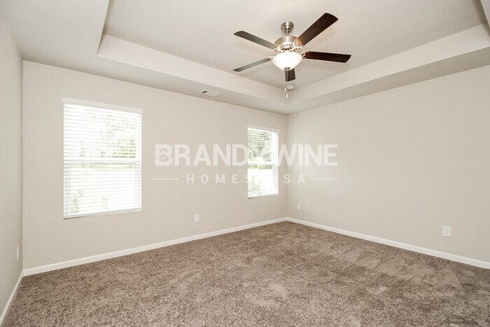 Building Photo - 120 Crestview Wy