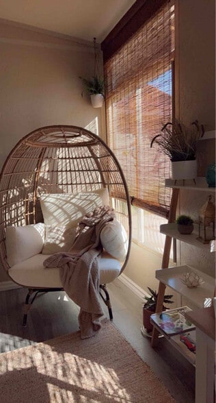 Building Photo - 946 E Cullumber St