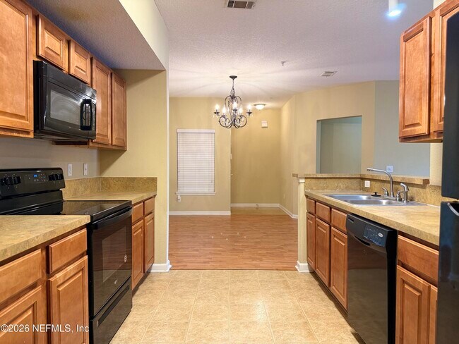Building Photo - 3631 Kirkpatrick Cir