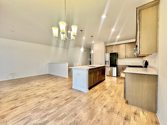 Building Photo - 4397 Chelsea Mnr Cir