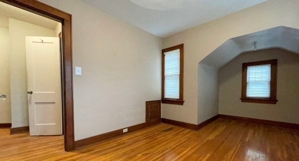 Building Photo - 1114 N Carlos St