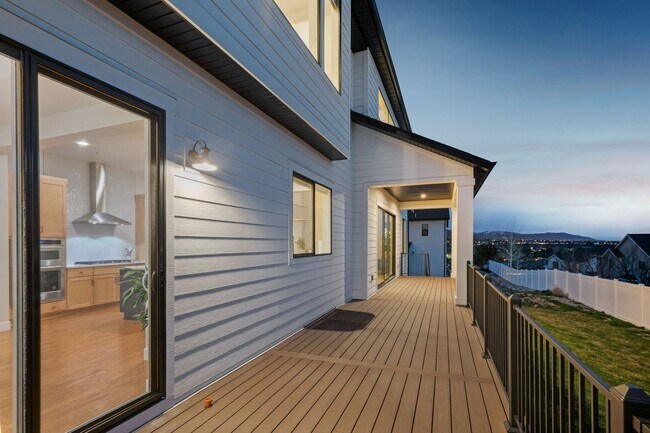 Building Photo - 7862 Danish Pine Ln