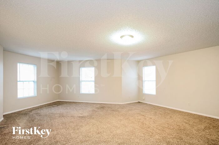 Building Photo - 2880 Ludwig Dr