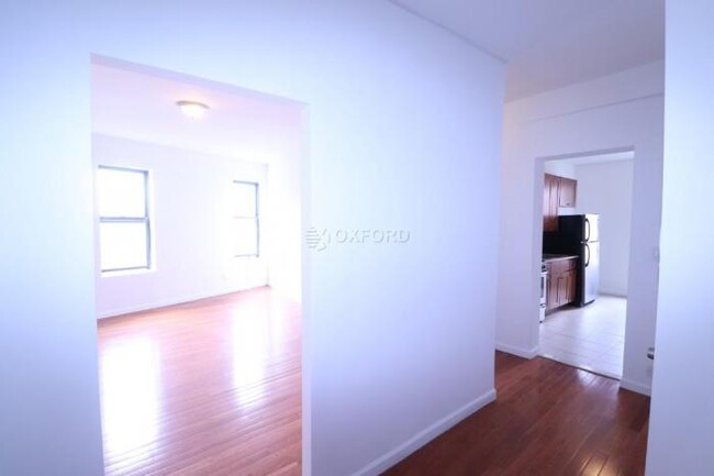 Building Photo - 1 bedroom in Flushing NY 11354