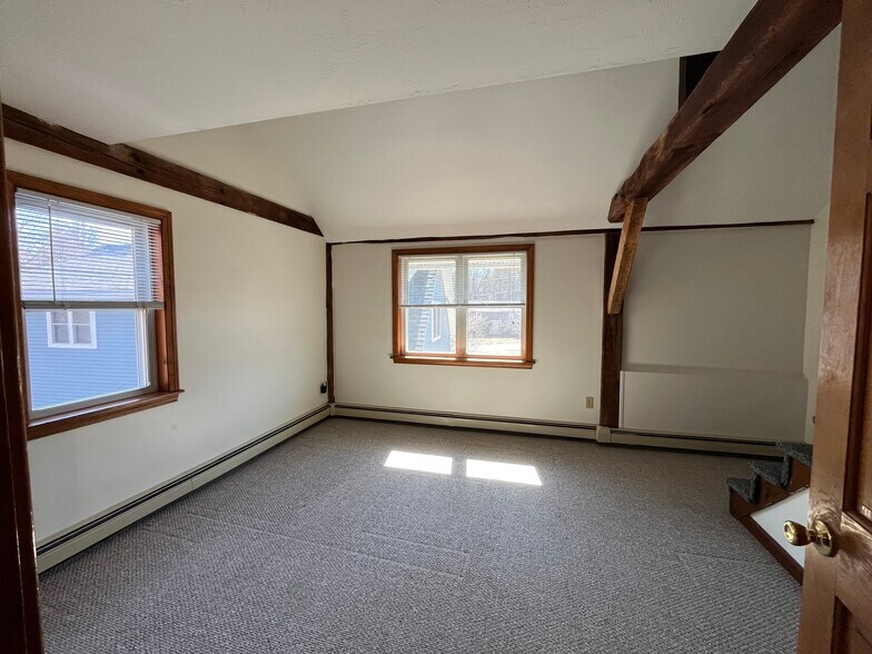 Master Bedroom - 12 Willey St