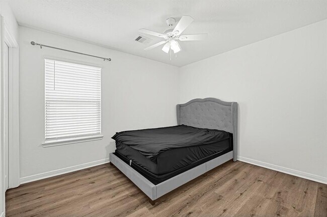 Building Photo - 6826 Beck Canyon Dr