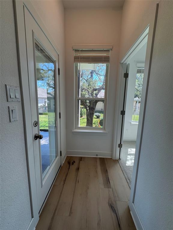 Building Photo - 109 Monterey Oak Trl