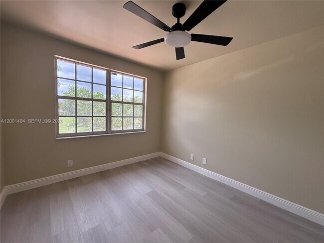 Building Photo - 5450 NW 94th Terrace