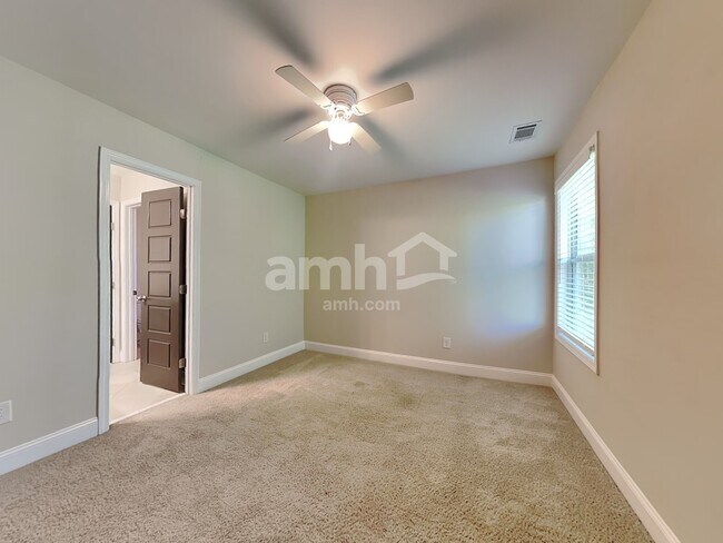 Building Photo - 1857 Bloom Ct