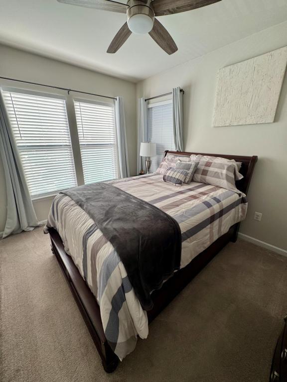 Building Photo - 211 Narrowleaf Way