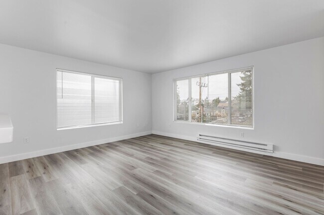 Building Photo - Hallmark Apartments