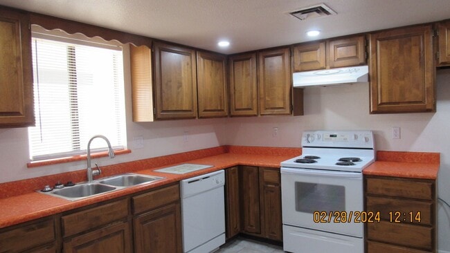 Building Photo - 2571 Talisman Ln