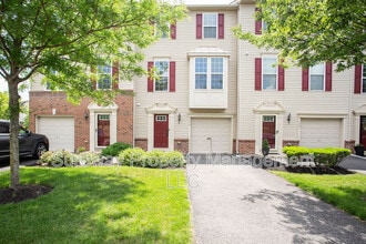 Building Photo - 172 Fela Dr