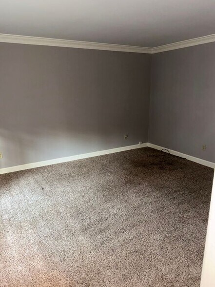 Building Photo - 4650 Kousa Ln