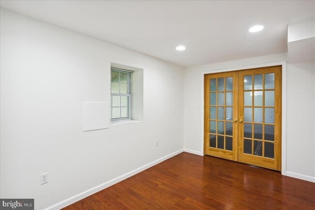 Building Photo - 18518 Gingerbread Ln