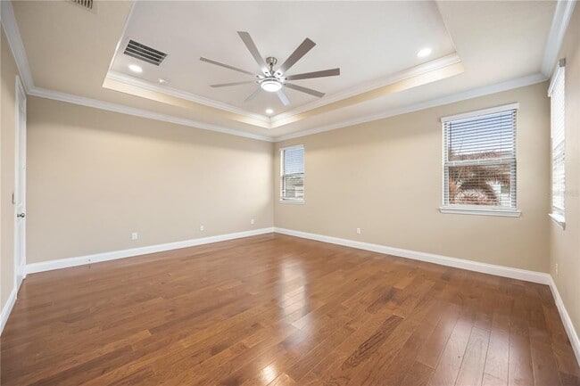 Building Photo - 8348 Vivaro Isle Way