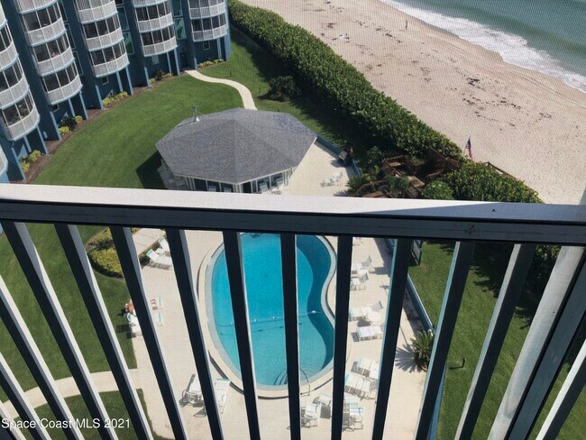Building Photo - 1175 Jimmy Buffett Mem Hwy