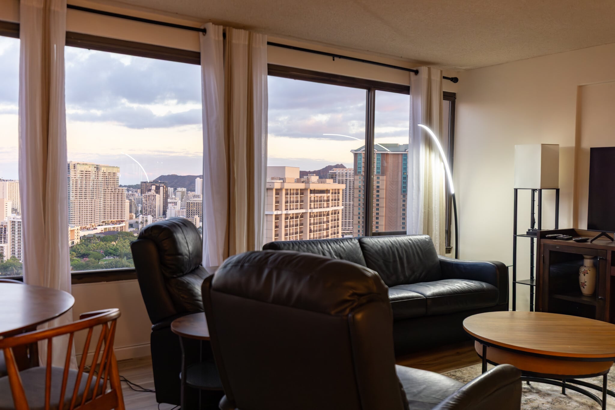 Building Photo - 1778 Ala Moana Blvd