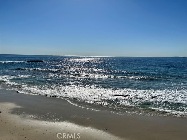 Building Photo - 1249 Ocean Front