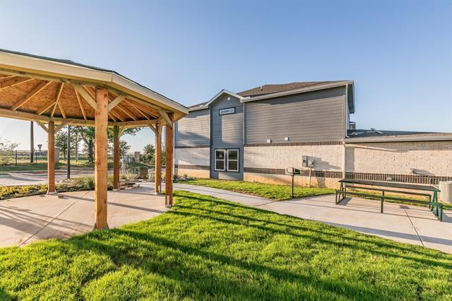 Building Photo - 6215 Roby Dr