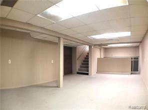 Building Photo - 1012 S Stephenson Hwy