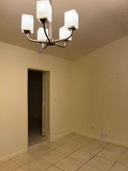 Living room - 205 Coral Rd