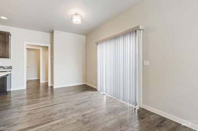 Building Photo - 3 bed, 3 bath townhome will be ready in May for you