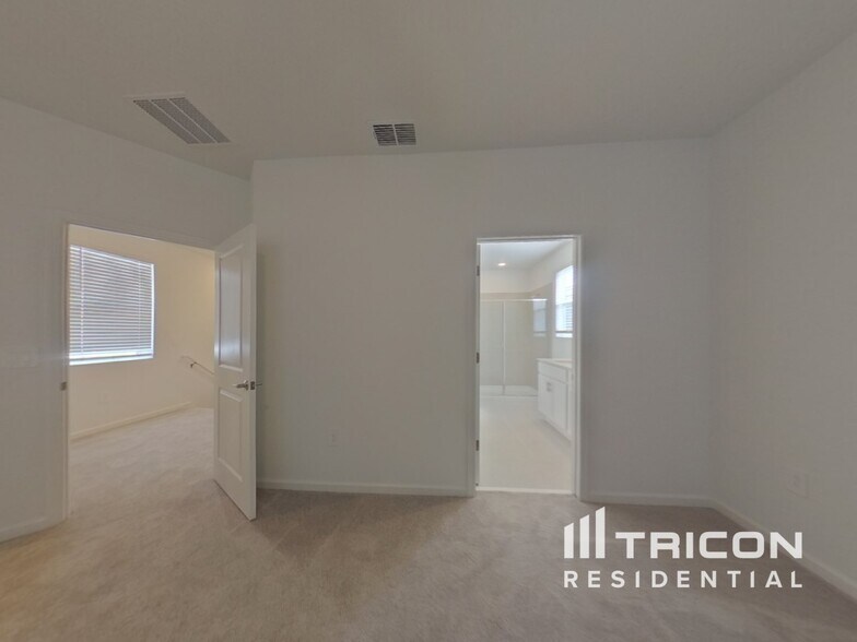 Building Photo - 2056 Rider Rain Ln