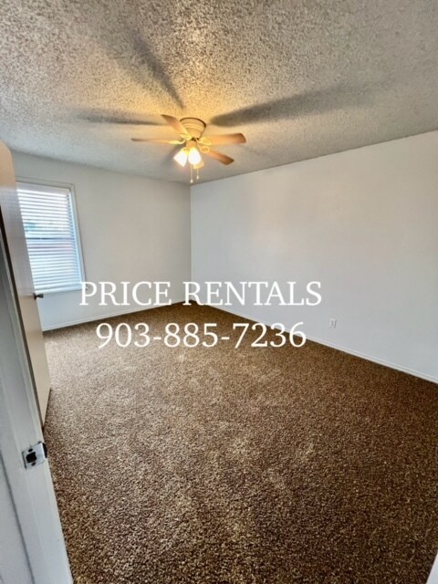 Building Photo - 475 Industrial Dr W