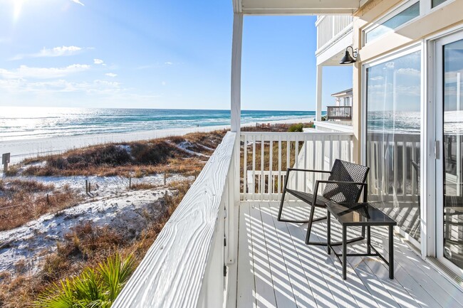 Building Photo - Newly Renovated Beach Front Four Bedroom Home
