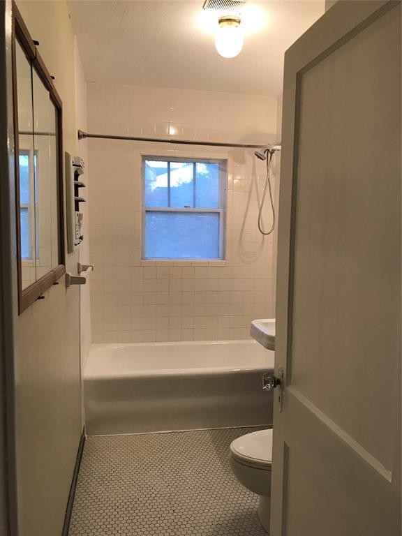 Building Photo - 1719 Dunlavy St