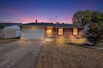 Building Photo - 1010 California Trail