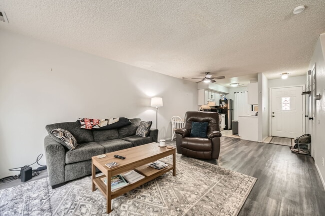 Building Photo - 961 Tampico Ct