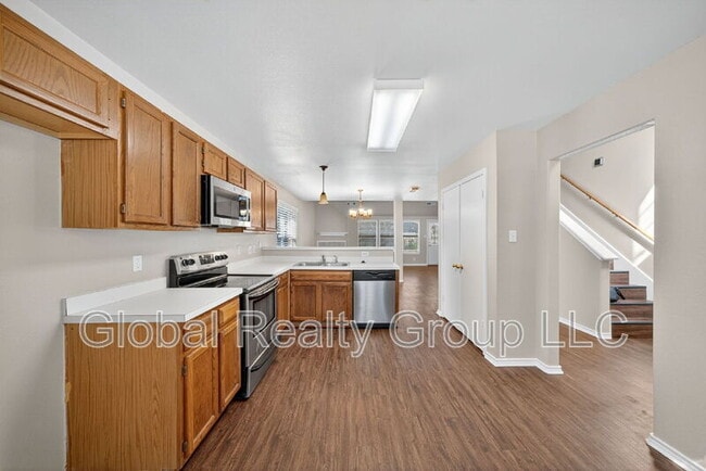 Building Photo - 1028 Gate Creek Ln