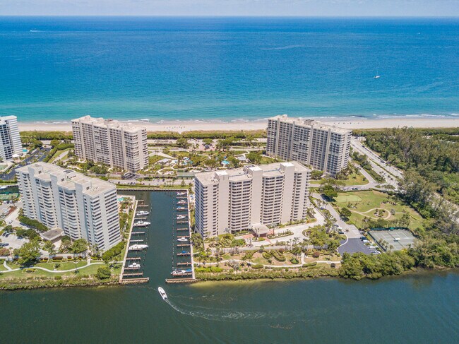 Building Photo - 4201 N Ocean Blvd