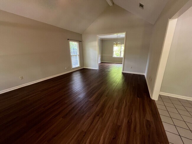 Building Photo - 635 Wrights Mill Rd