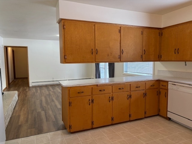 Building Photo - Large house west of Reserve Street