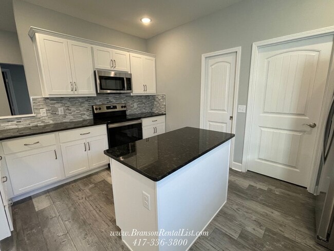 Building Photo - High tech, Smart Home, New Construction!!!