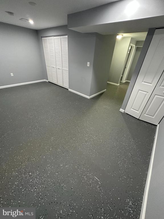 Building Photo - 8206 Red Wing Ct