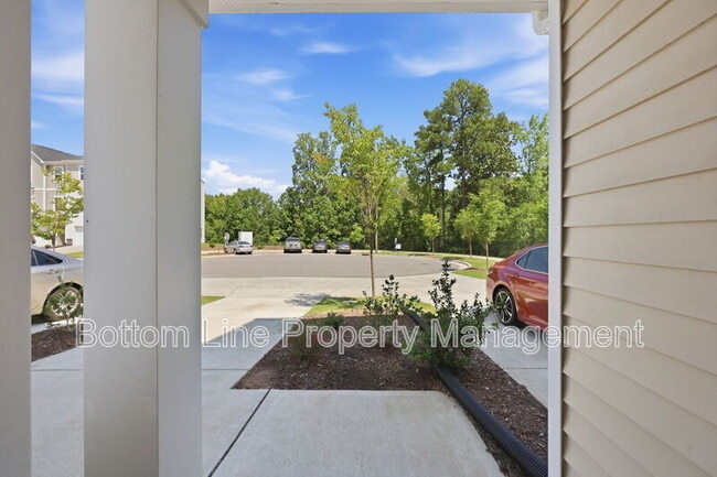 Building Photo - 1204 Lily Loch Wy