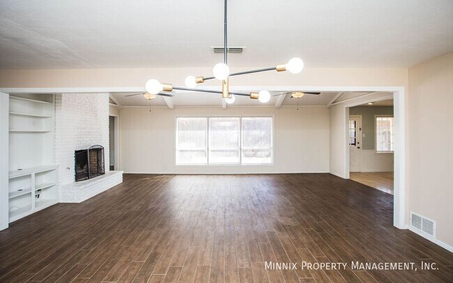 Building Photo - 6309 Nashville Dr