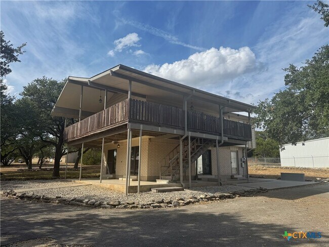 Building Photo - 275 Halm Dr