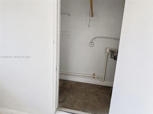 Building Photo - 740 NW 130th St