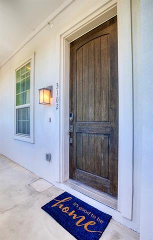 Building Photo - 5005 Meridian Ln