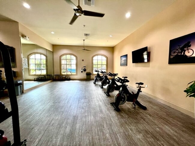 Building Photo - EAGLE CREEK LAKE NONA! WELCOME HOME! Beautiful water views! Spacious 2 story-3 bedroom 2.5 bath h...